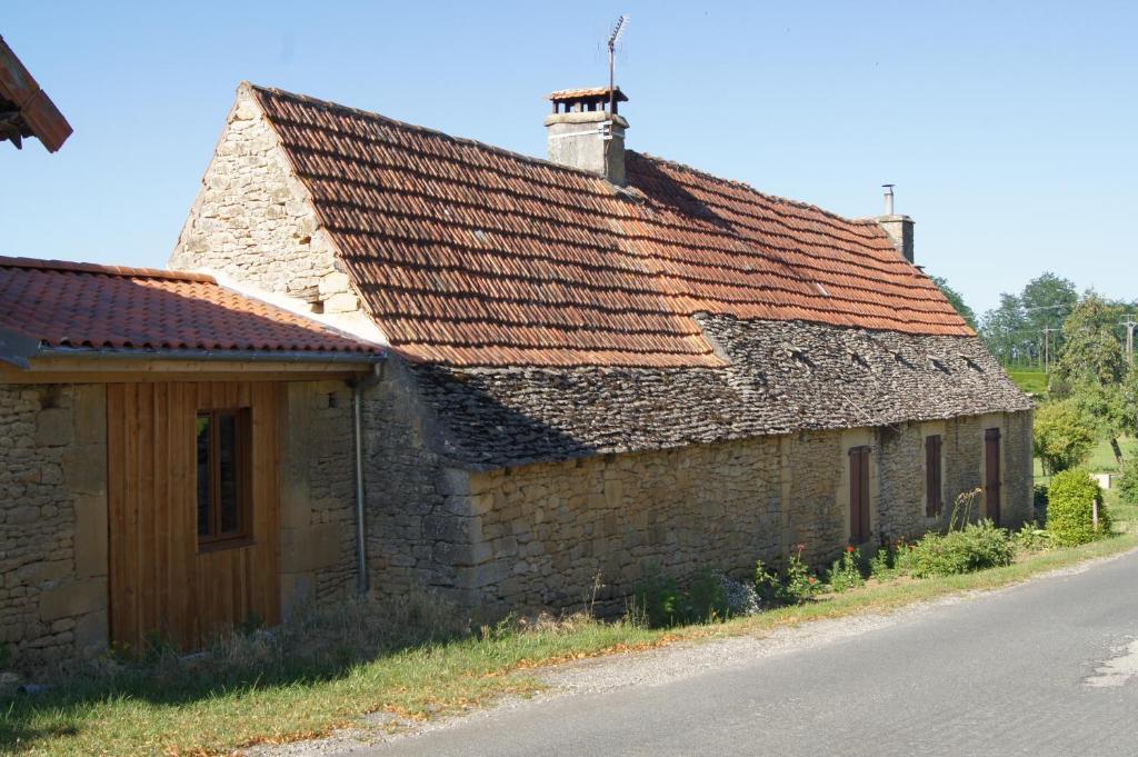 Chambres D'Hotes L'Oustralac La Chapelle-Aubareil エクステリア 写真